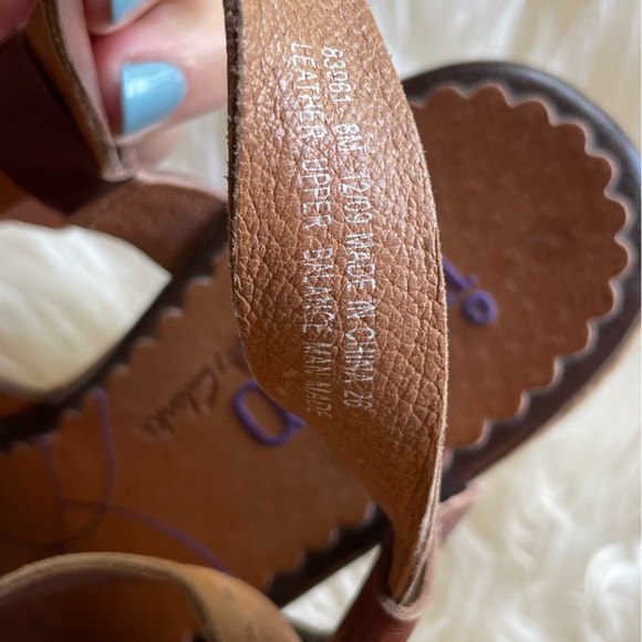 Clark’s Indigo Leather Wedge Sandal - Picture 8 of 8